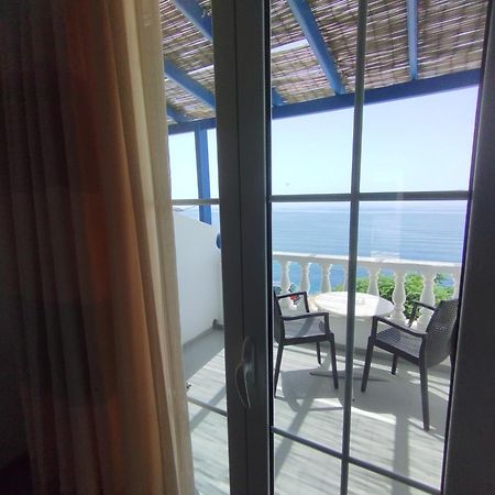 Aparthotel Marisini Sea View Batsíon Zewnętrze zdjęcie