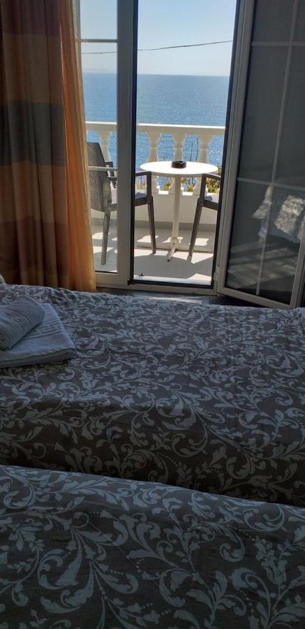 Aparthotel Marisini Sea View Batsíon Zewnętrze zdjęcie