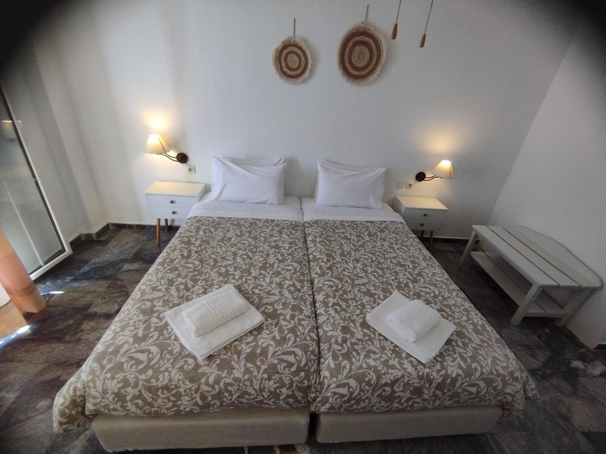 Aparthotel Marisini Sea View Batsíon Zewnętrze zdjęcie