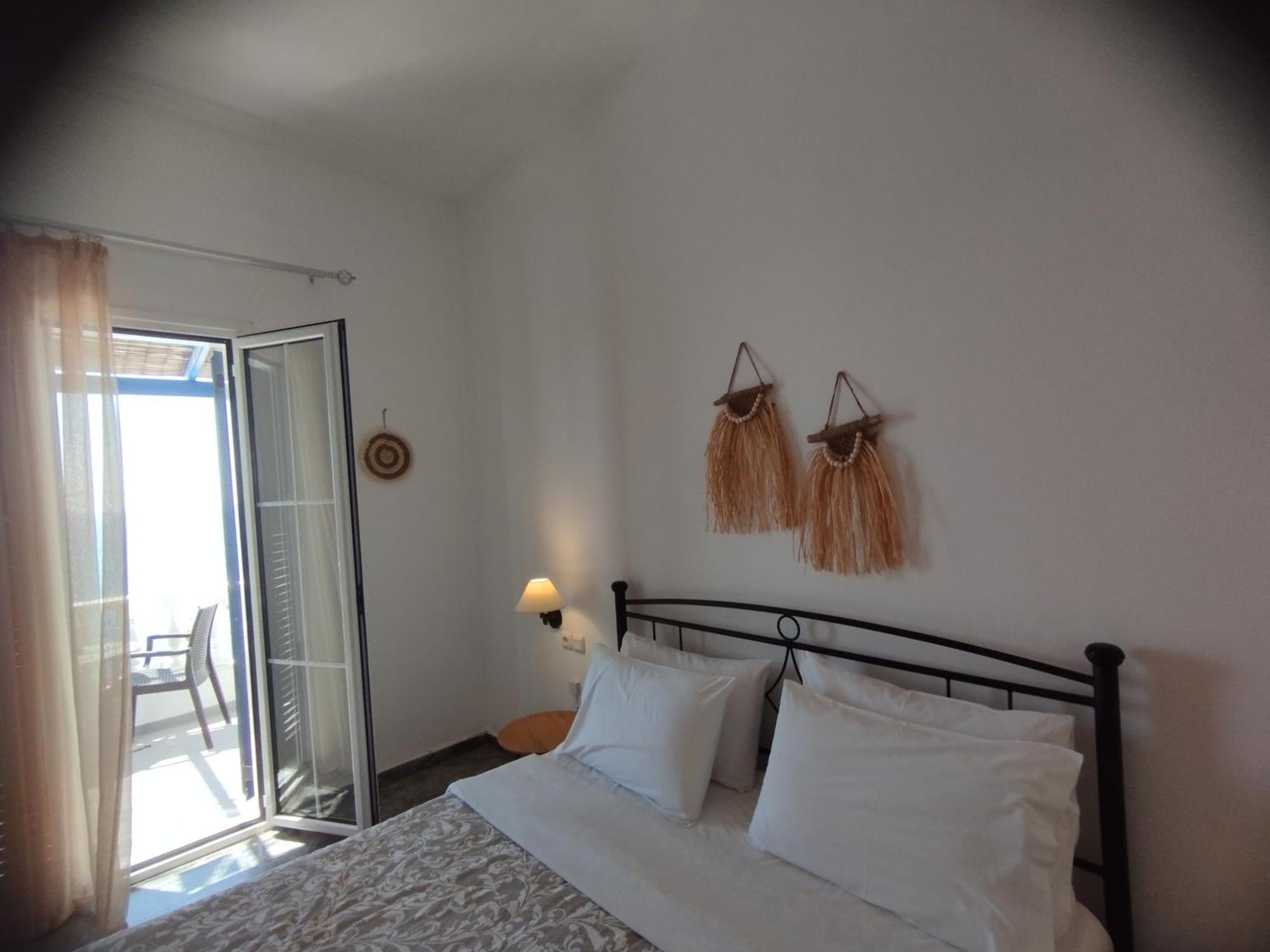 Aparthotel Marisini Sea View Batsíon Zewnętrze zdjęcie
